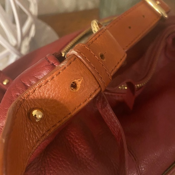 Isaac Mizrahi Deep Red Leather Bag - Picture 3 of 15
